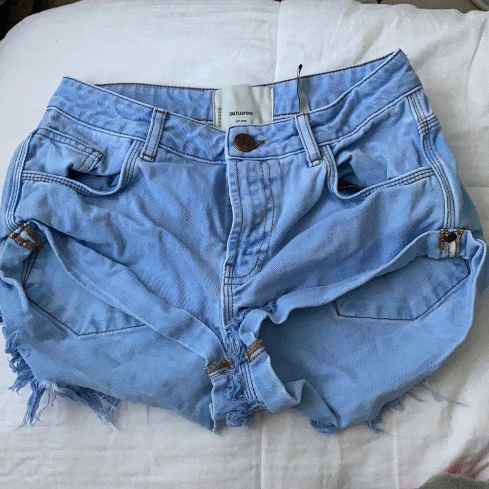 One teaspoon shorts